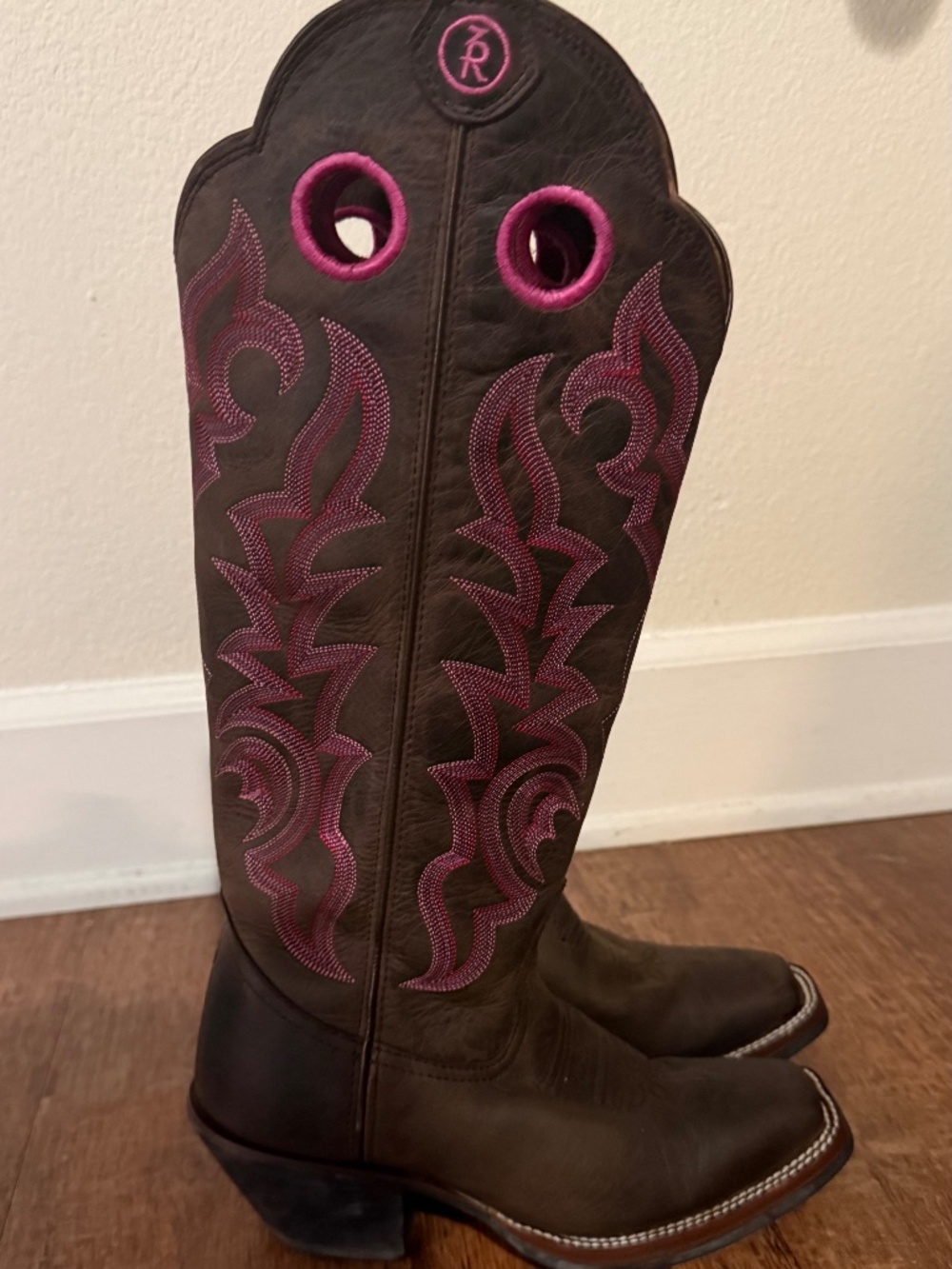 Tony Lama leather western cowboy boots